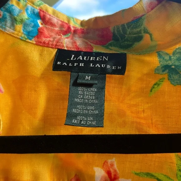 Ralph Lauren tropical floral top 🌺 - Picture 2 of 4